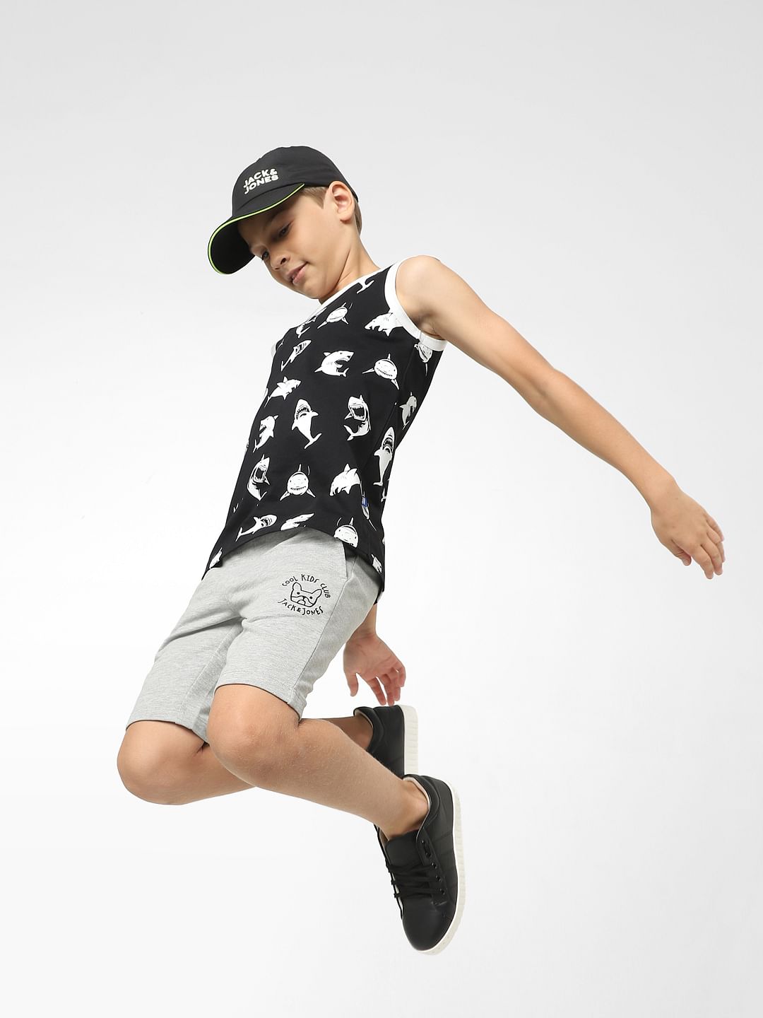 Boys Grey Mid Rise Sweatshorts - 4/5Y