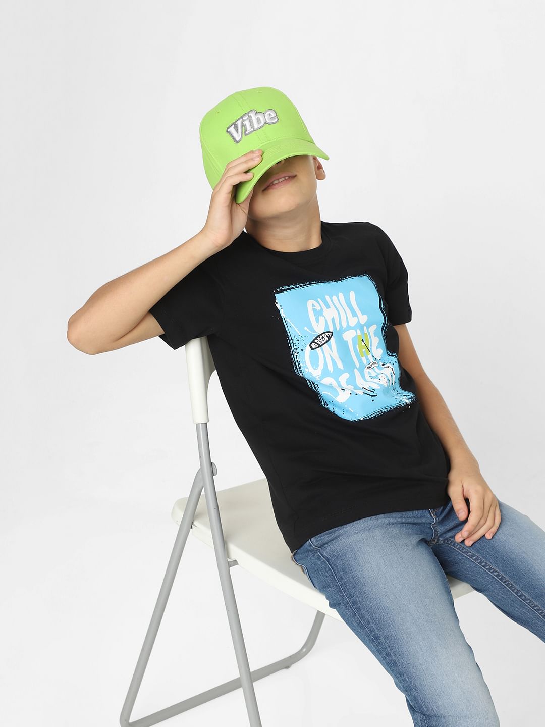 Boys Black Graphic Print T-shirt