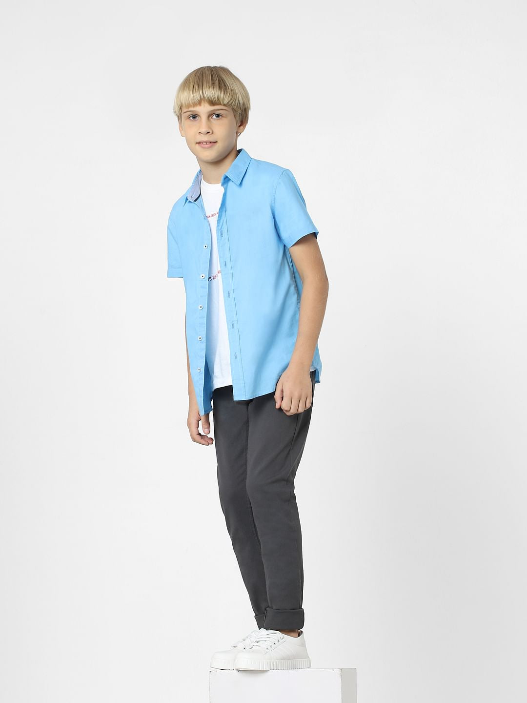 BOYS Blue Short Sleeves Shirt - 4/5Y