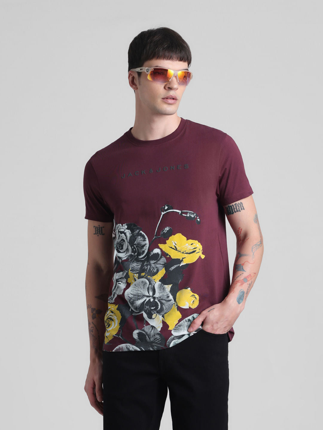 Maroon Floral Crew Neck T-shirt - S