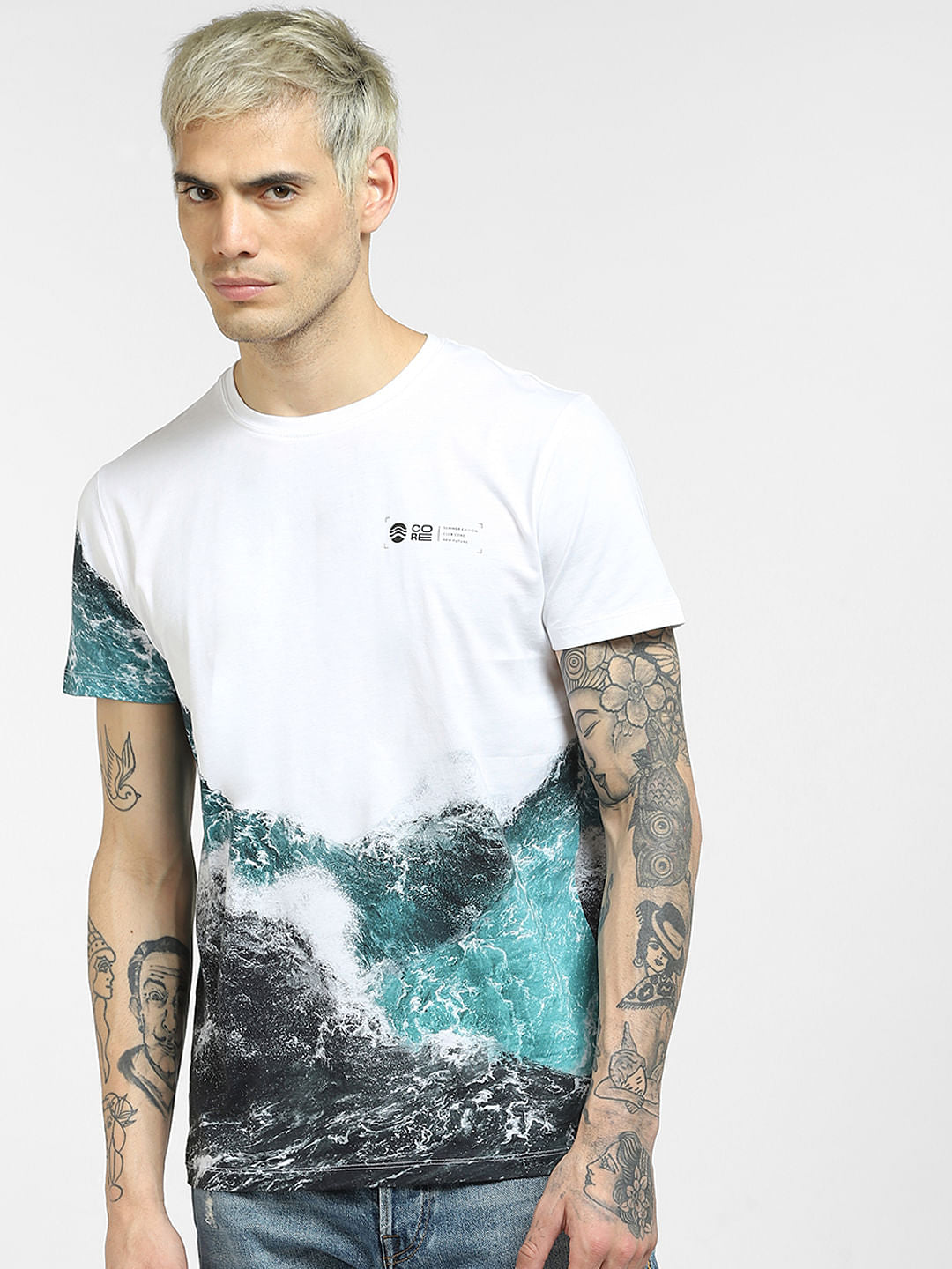 White Wave Graphic Print T-shirt