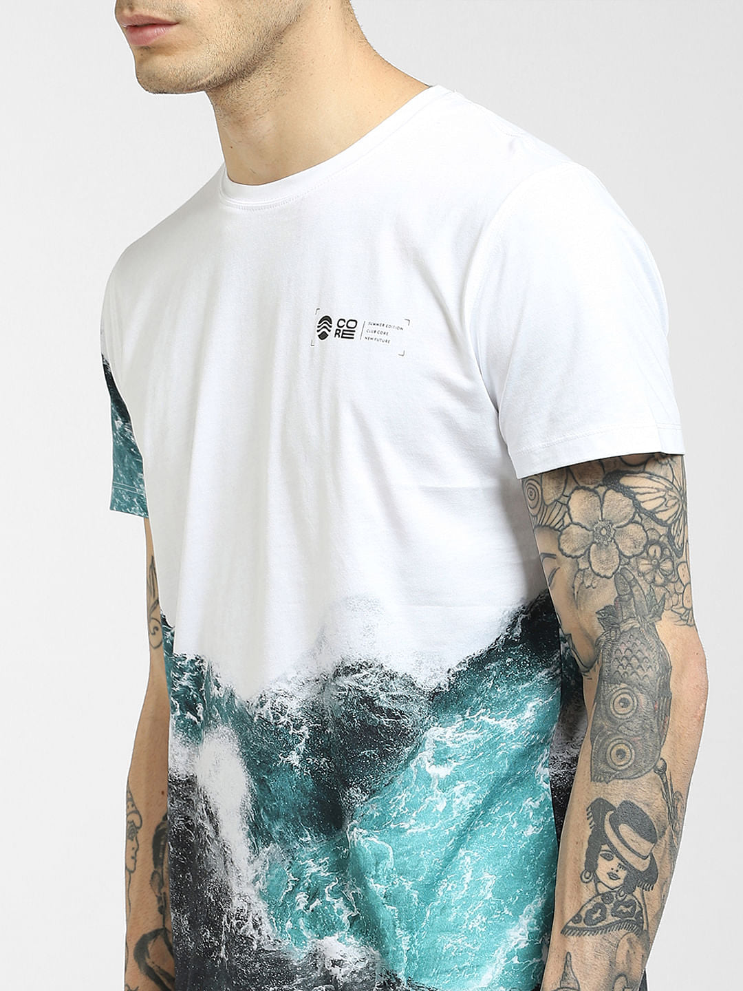 White Wave Graphic Print T-shirt