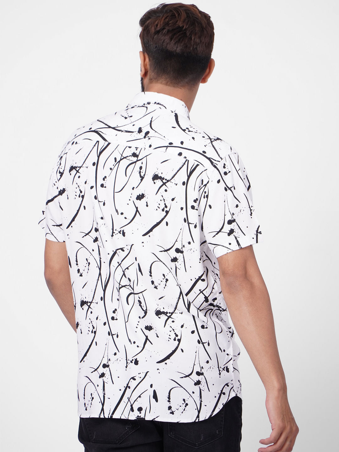 White Abstract Print Short Sleeves Shirt