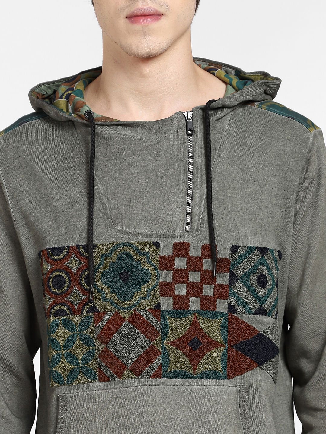 Green Graphic Print Hooded Sweatshirt