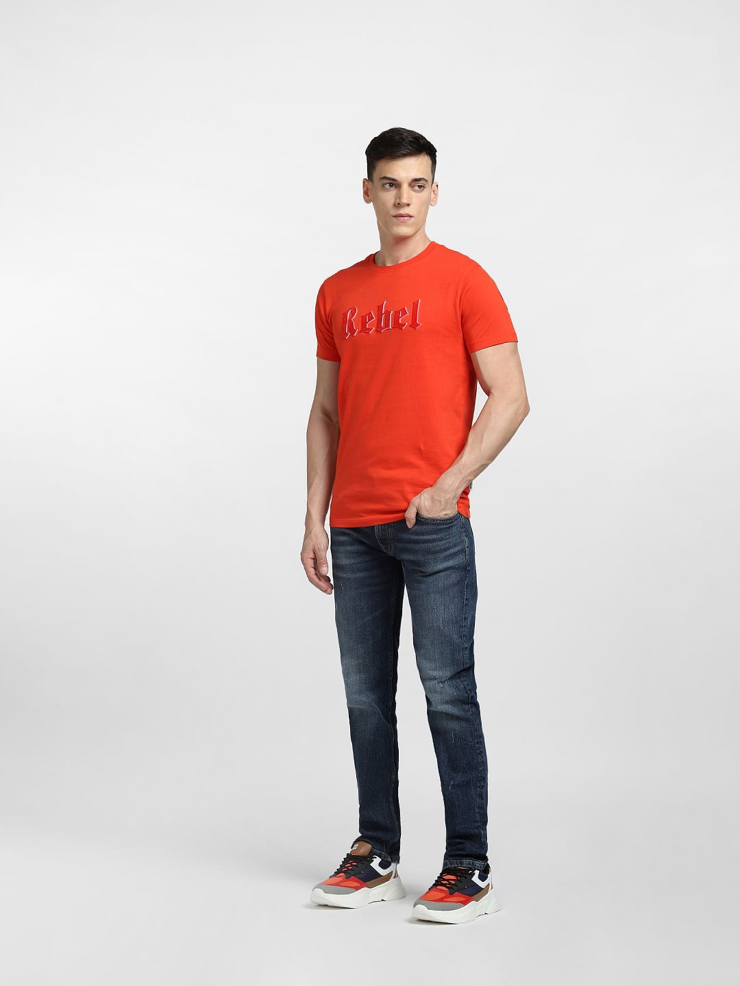 Red Crew Neck T-shirt