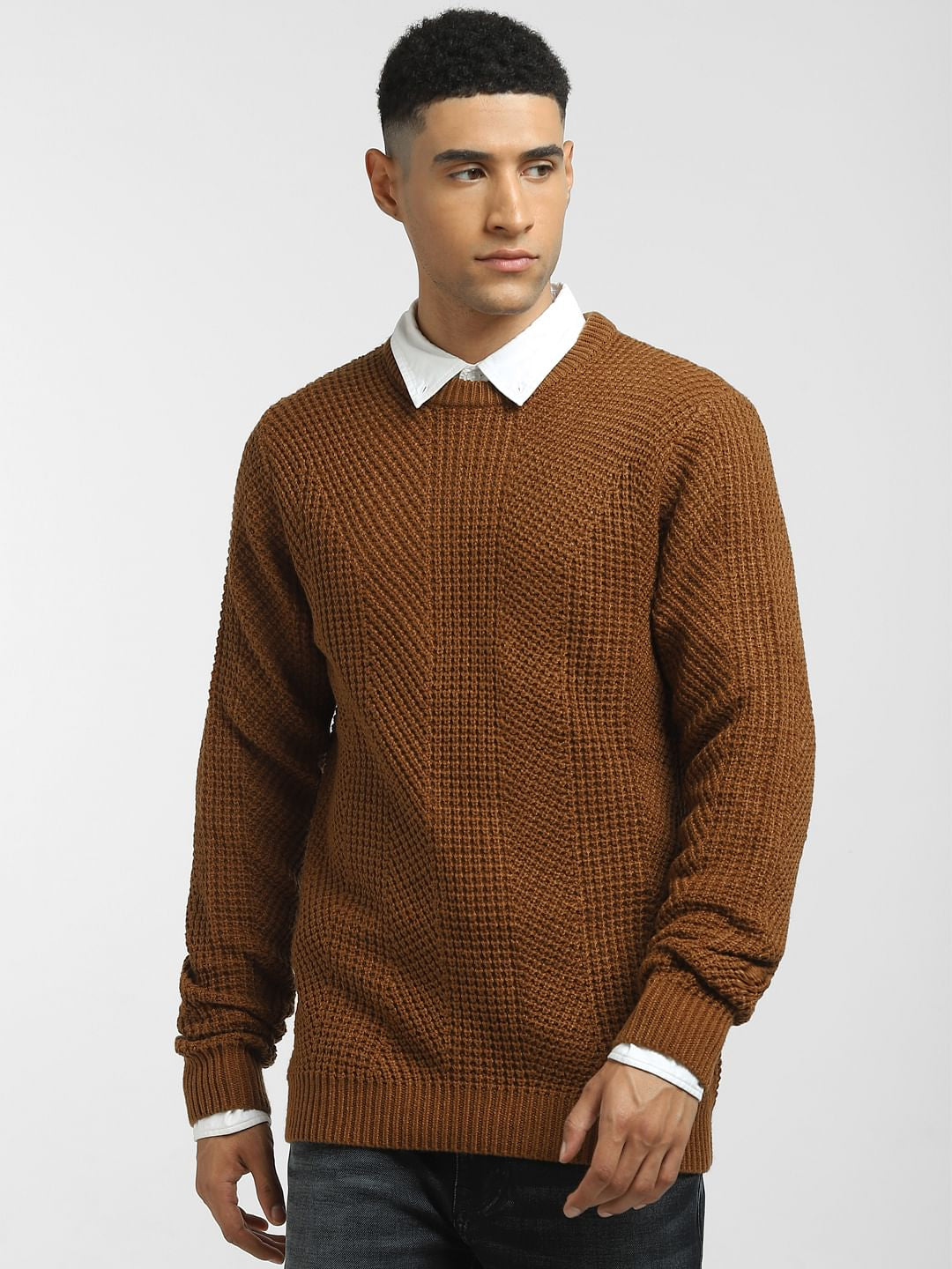 Brown Textured Slim Fit T-shirt