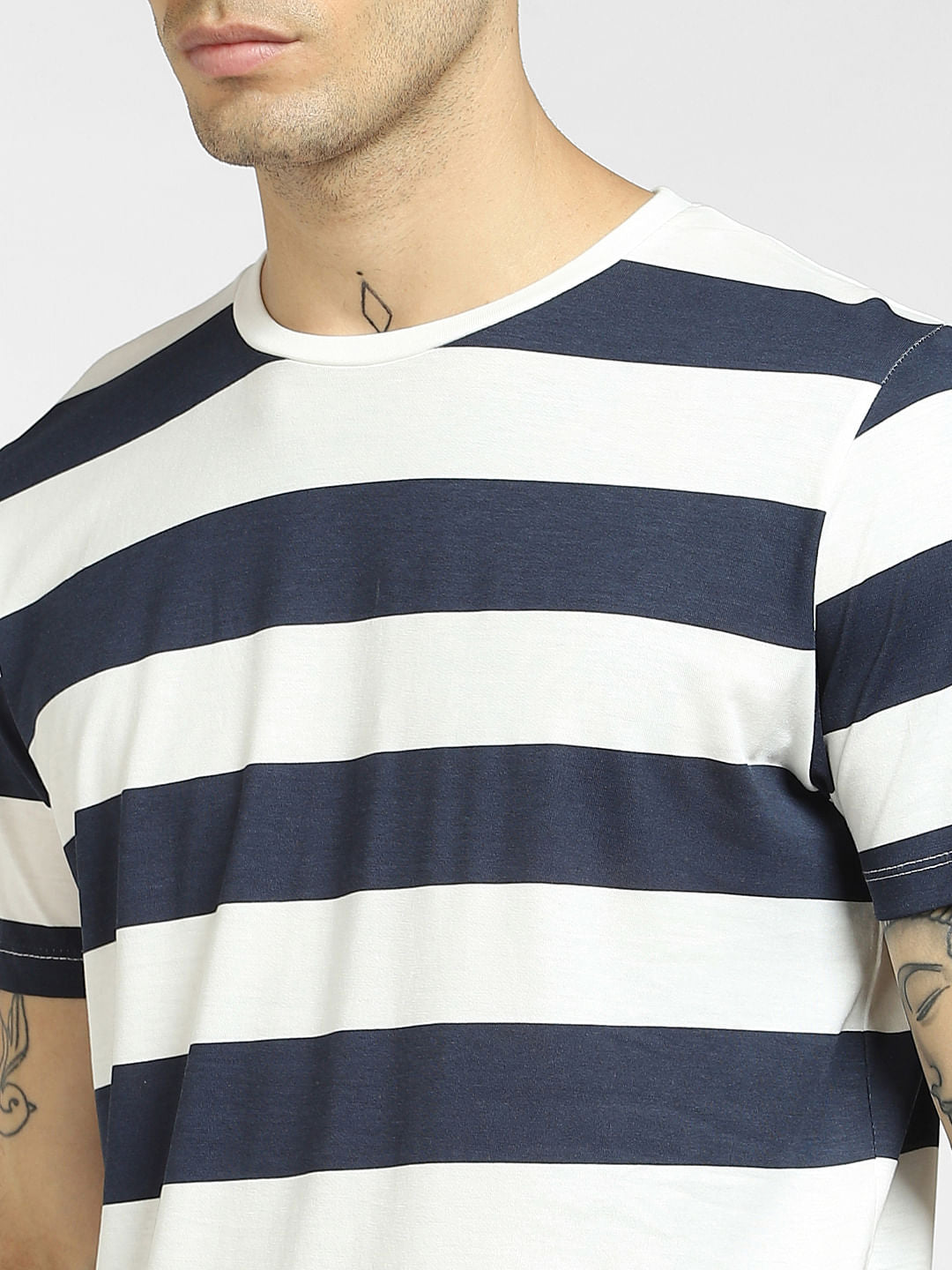 White Striped Crew Neck T-shirt