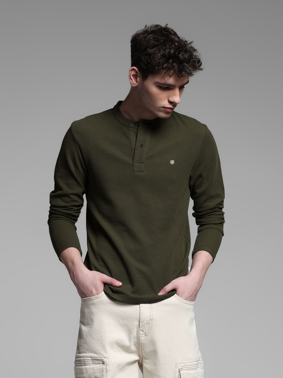GREEN HENLEY T-SHIRT - S