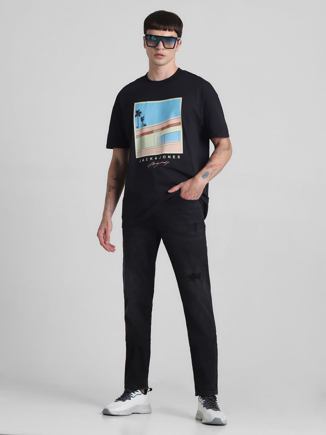 Black Low Rise Distressed Ben Skinny Jeans