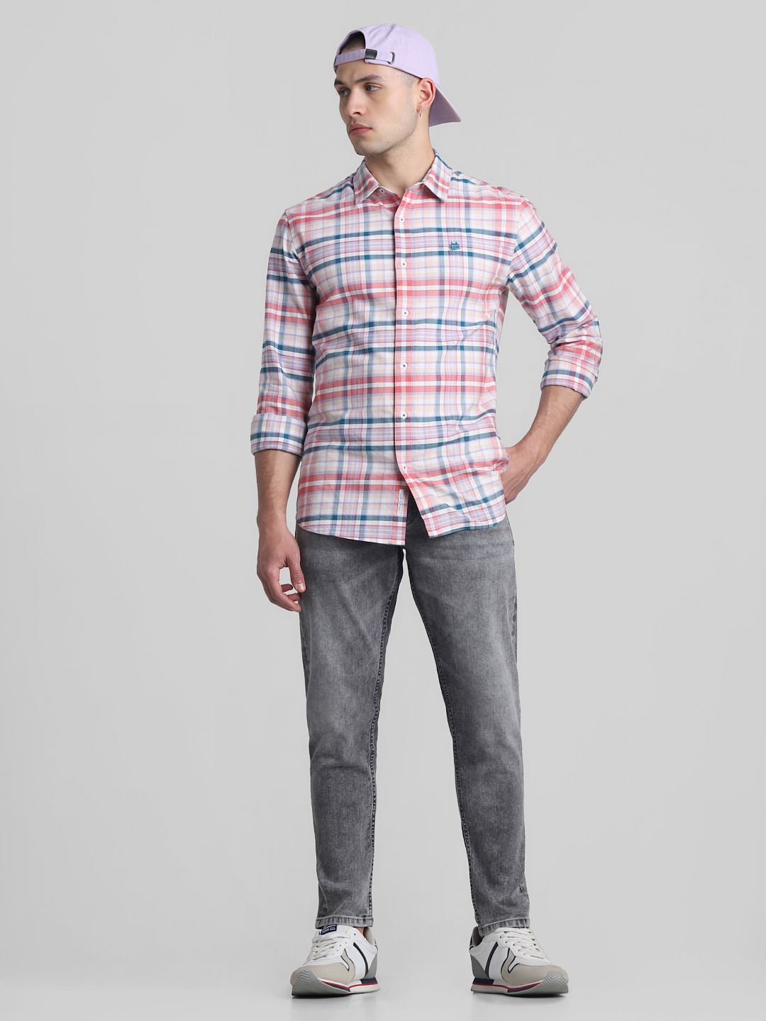 Light Grey Mid Rise Brak Slim Fit Jeans