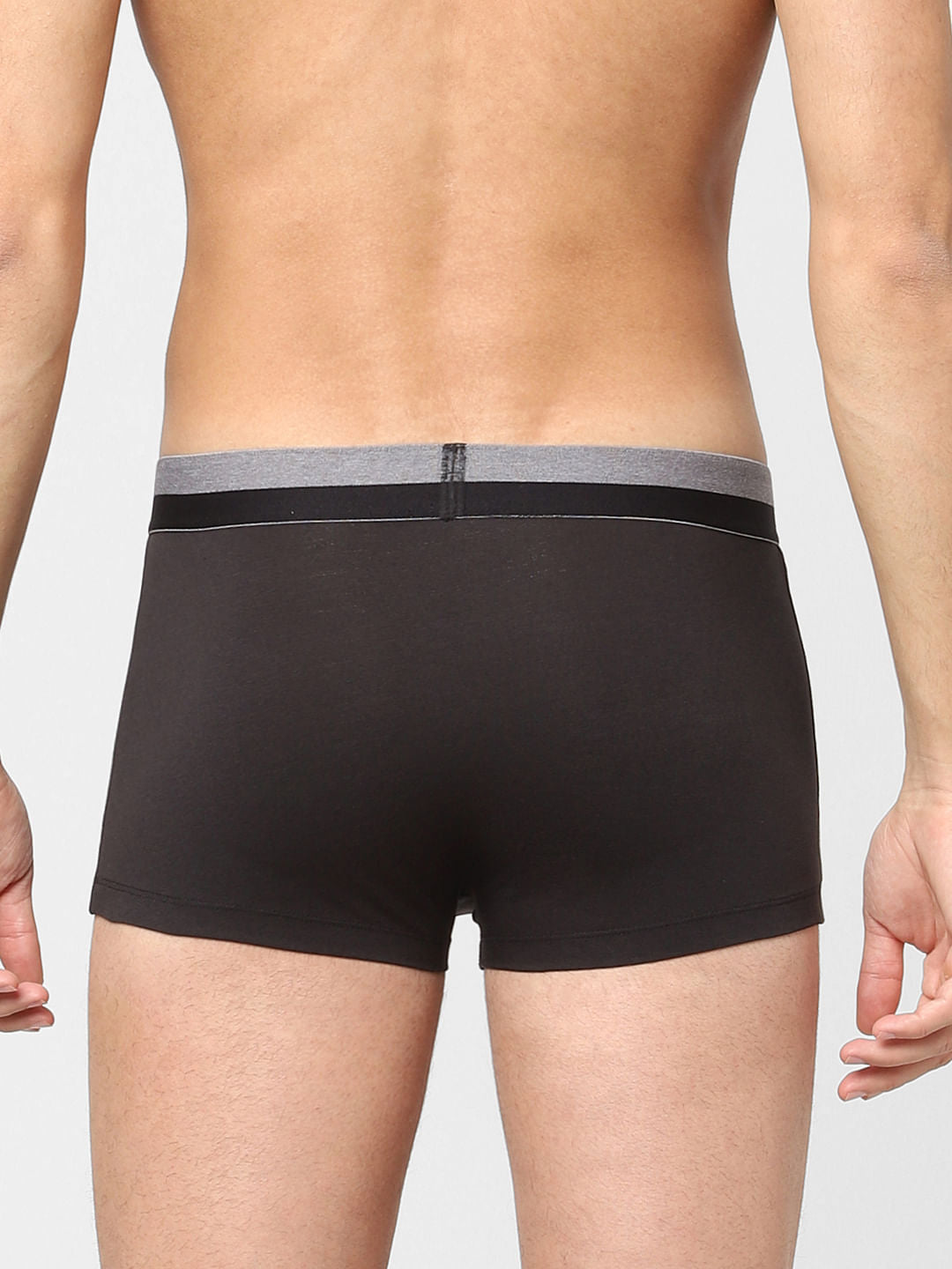 Pack Of 3 Black Trunks