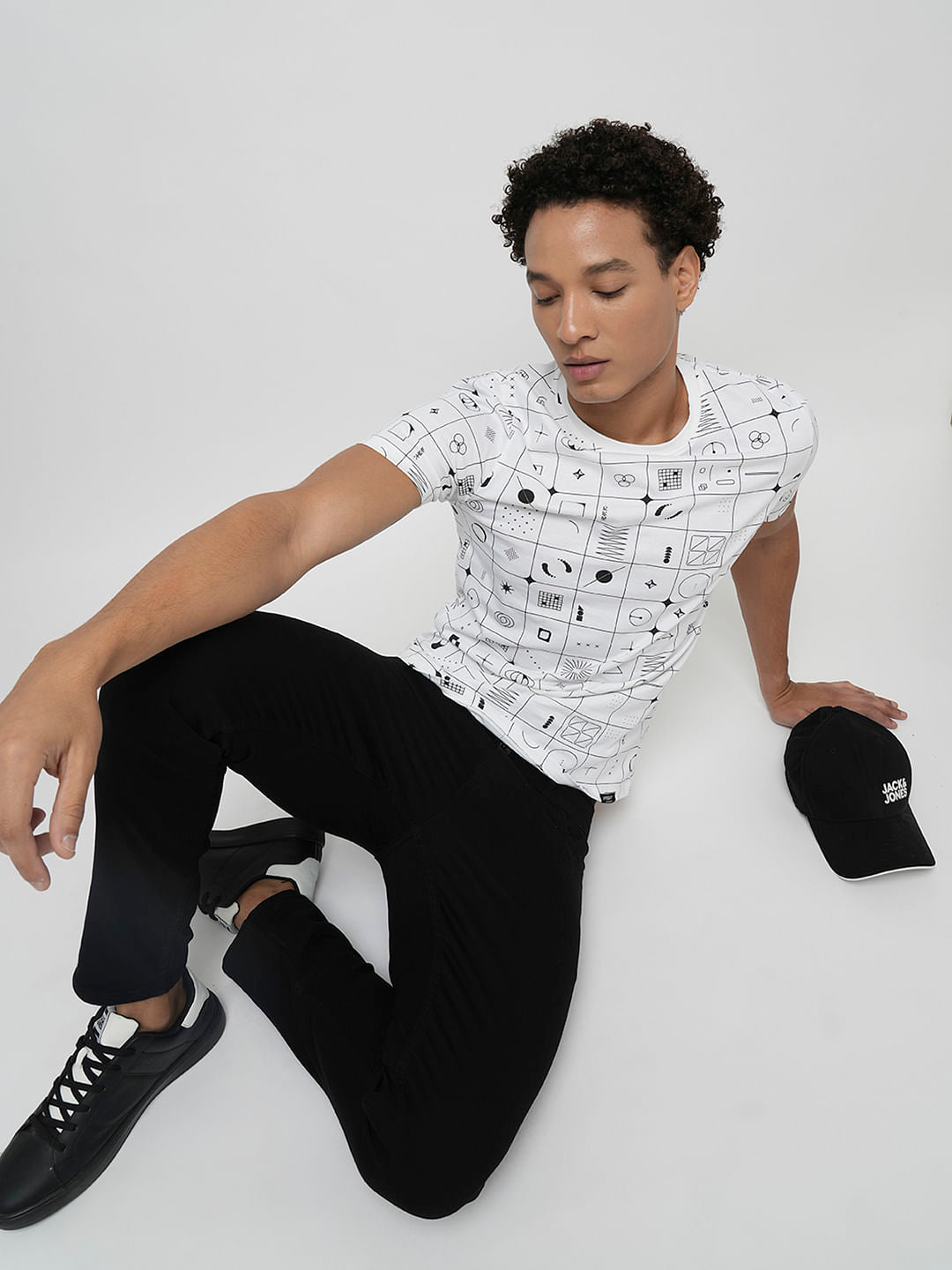PRODUKT by JACK&JONES White Printed Crew Neck T-shirt - S