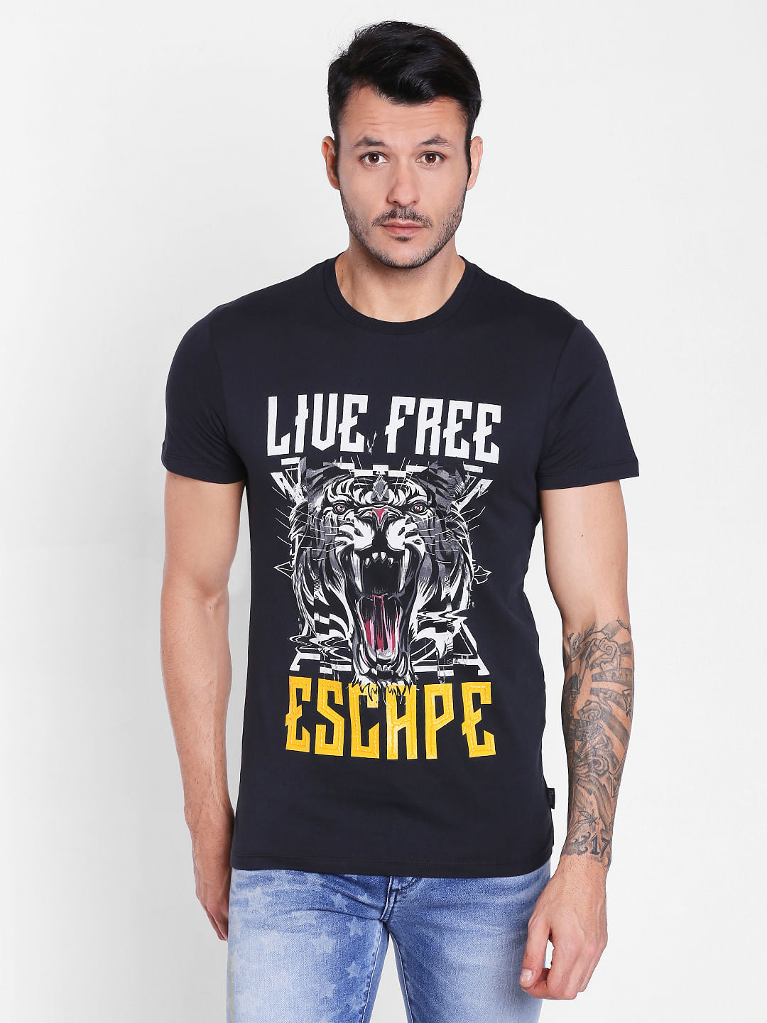 Black Graphic Print Crew Neck T-Shirt - S
