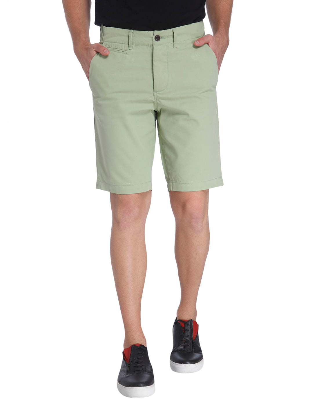 Casual Solid Shorts - S