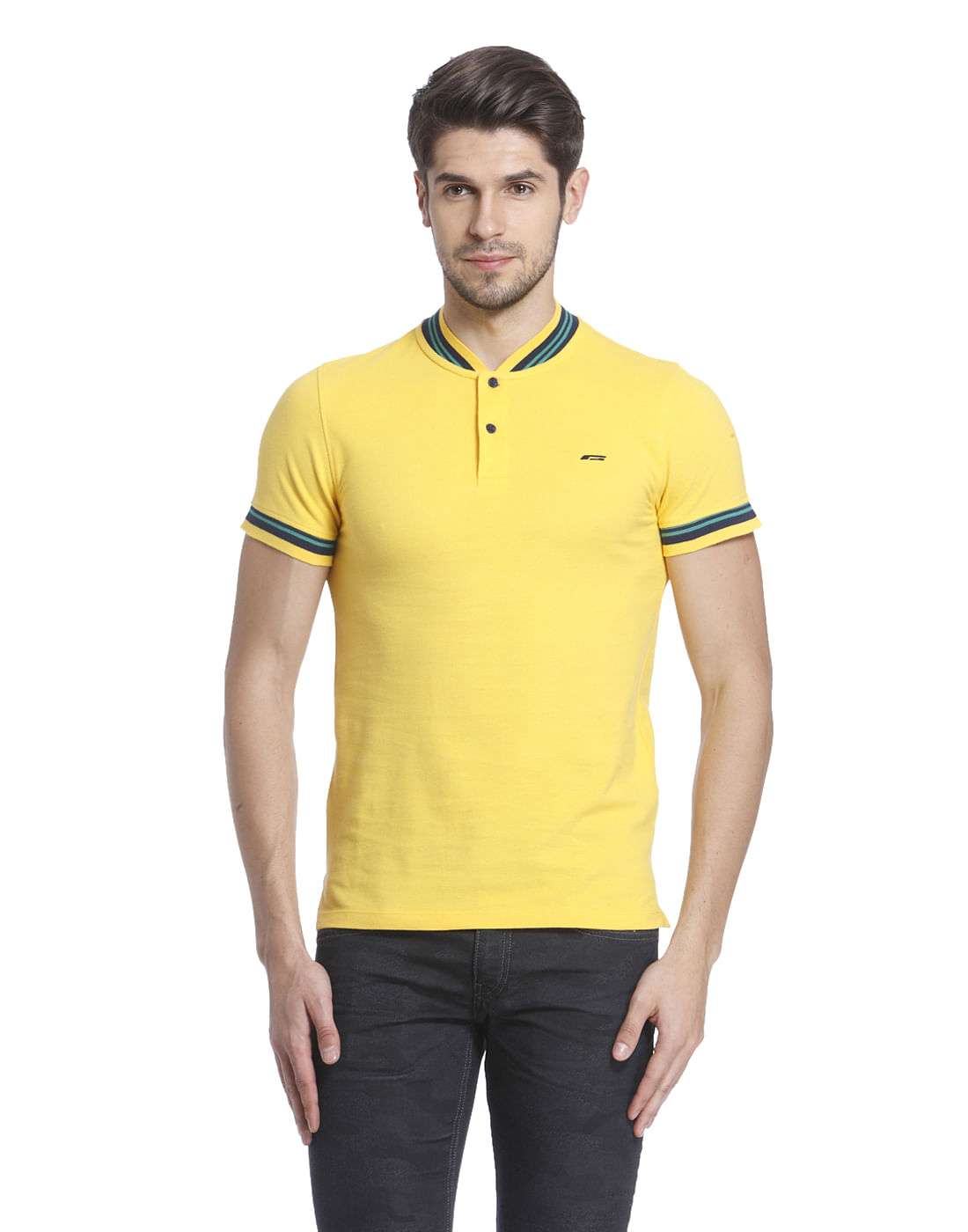Solid Casual T-Shirt - S