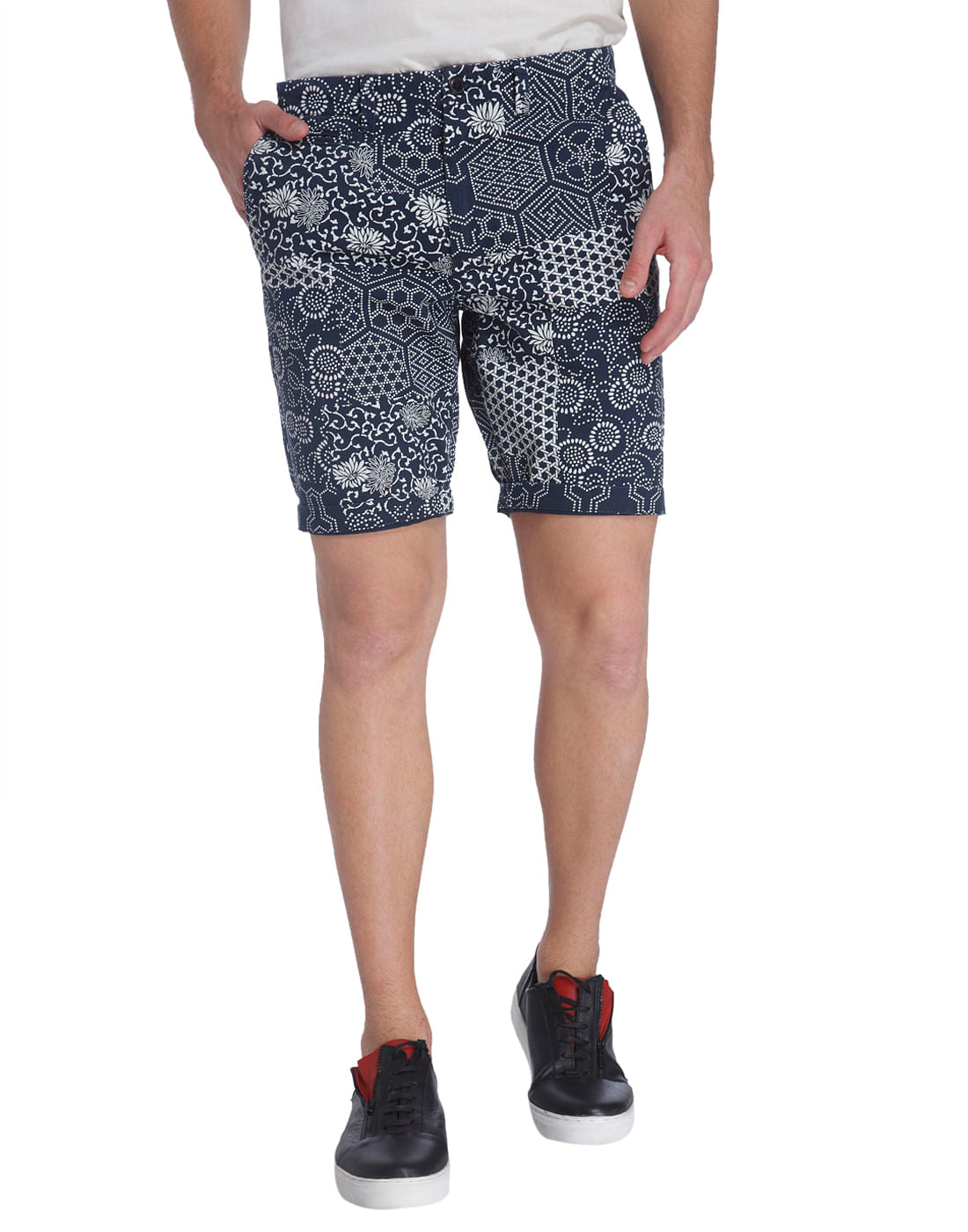 Printed Casual Shorts - S