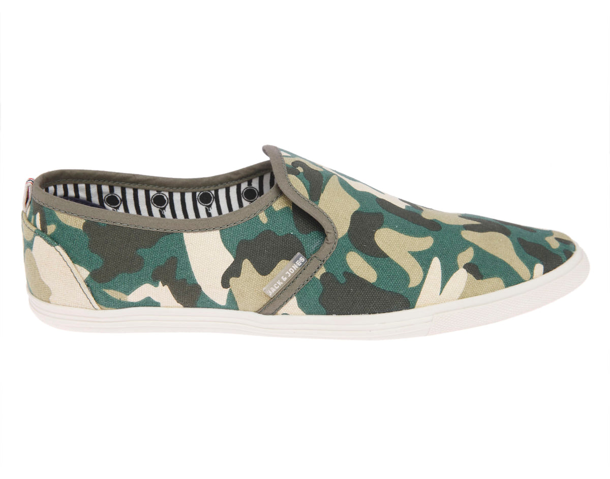 Green Camo Print Slip On Shoes - 6