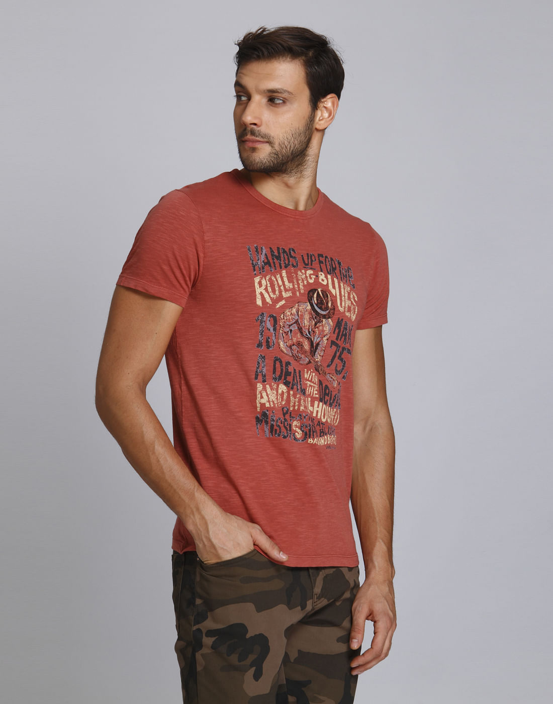 Red Graphic Print Crew Neck T-Shirt