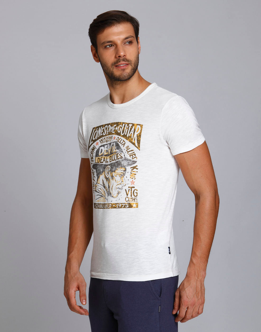 White Graphic Print Crew Neck T-Shirt