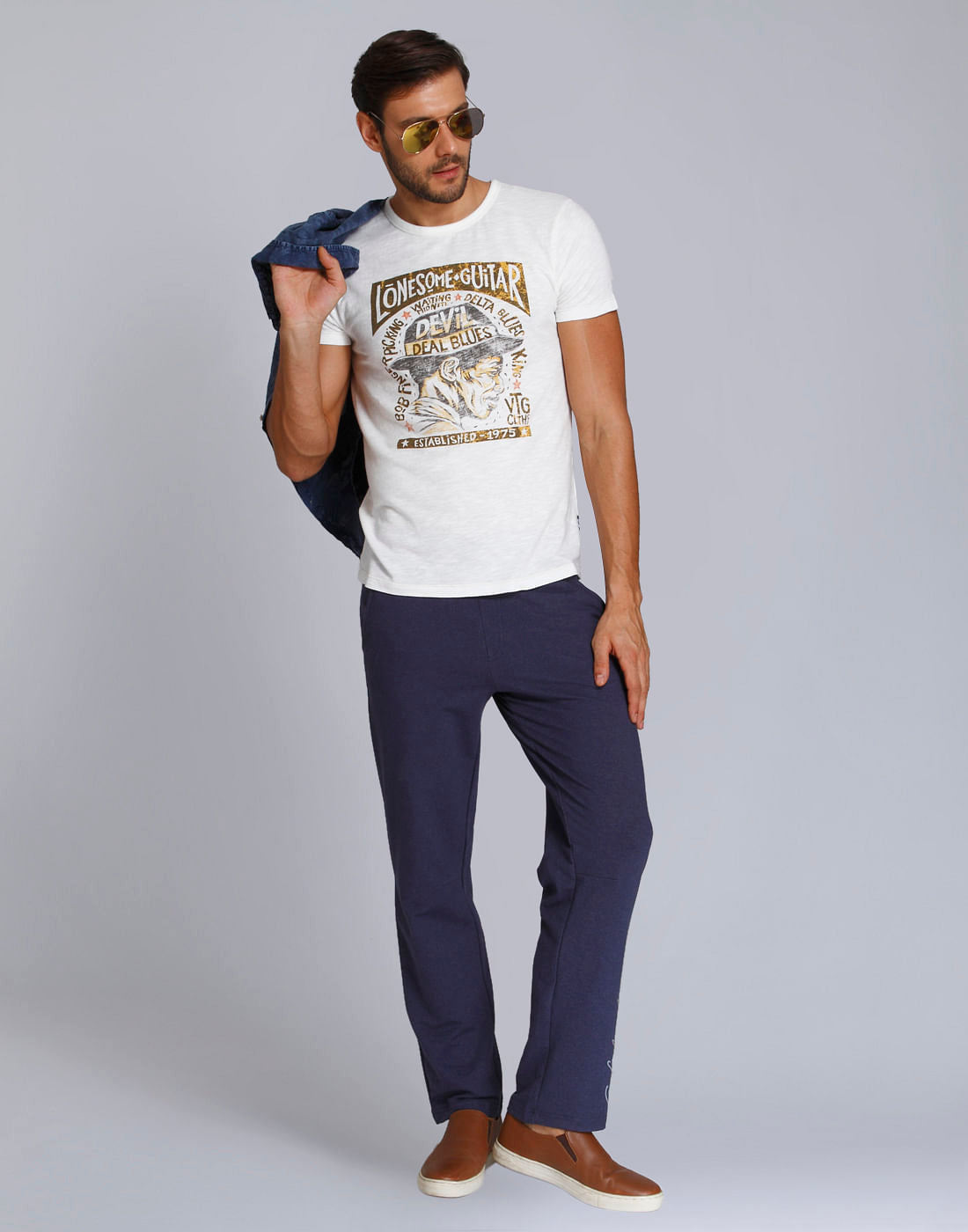 White Graphic Print Crew Neck T-Shirt