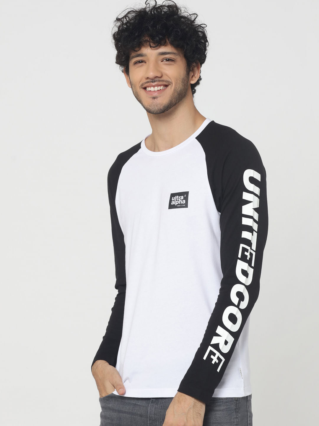 Black & White Logo Print Full Sleeves Crew Neck T-Shirt - XS