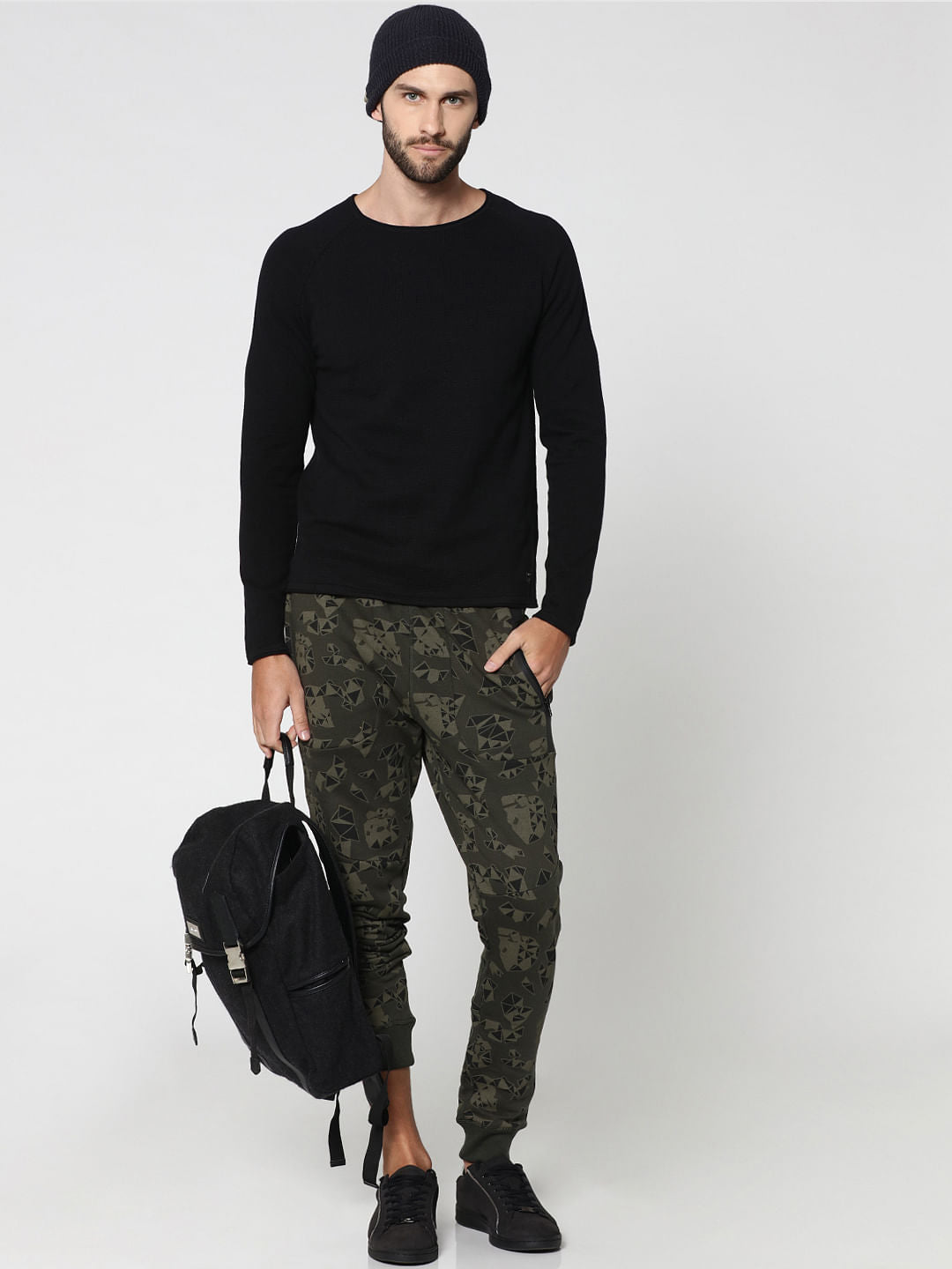 Black Raglan Sleeves Crew Neck Sweatshirt