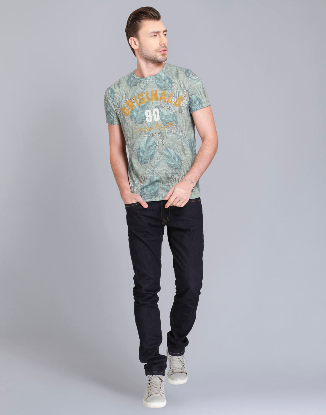 Green Leaf Print Crew Neck T-Shirt