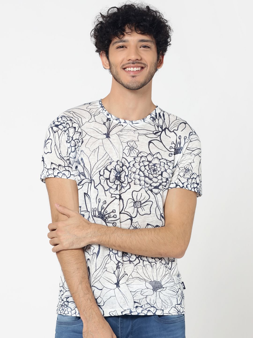 White All Over Floral Print Crew Neck T-Shirt - S