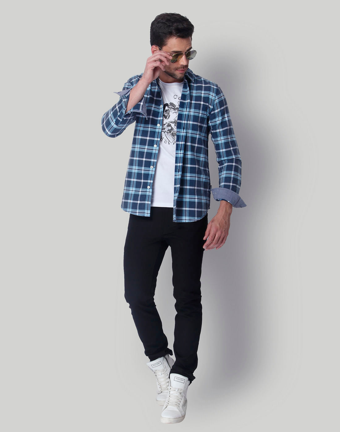 White Skull Print Crew Neck T-Shirt