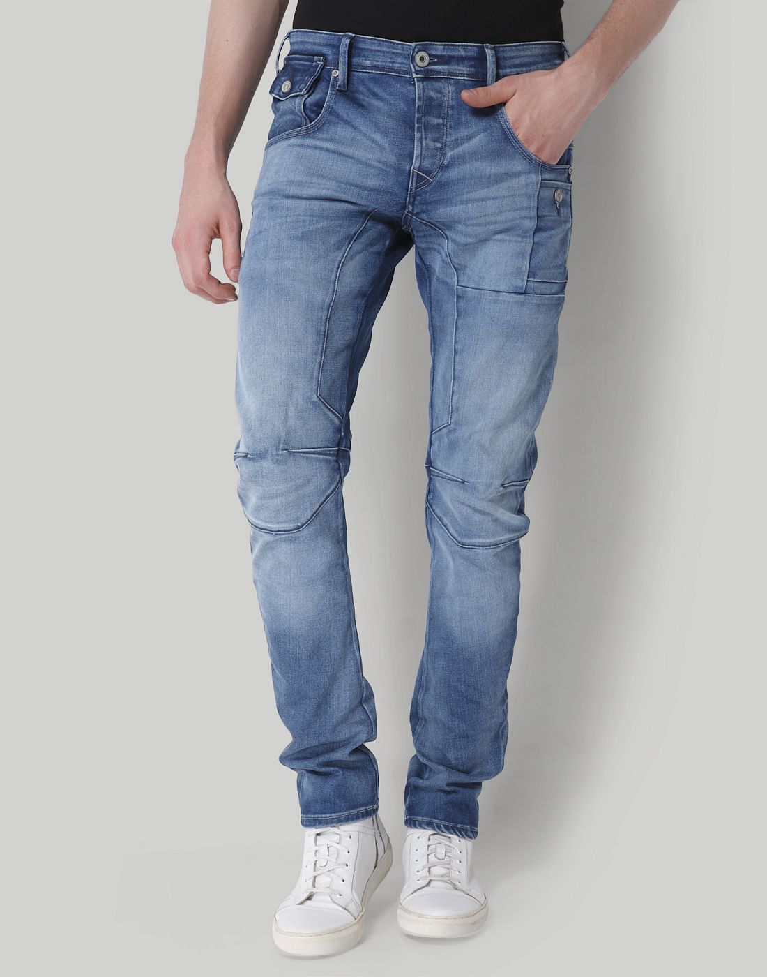 Light Blue Mid Rise Tapered Fit Jeans - 28/32
