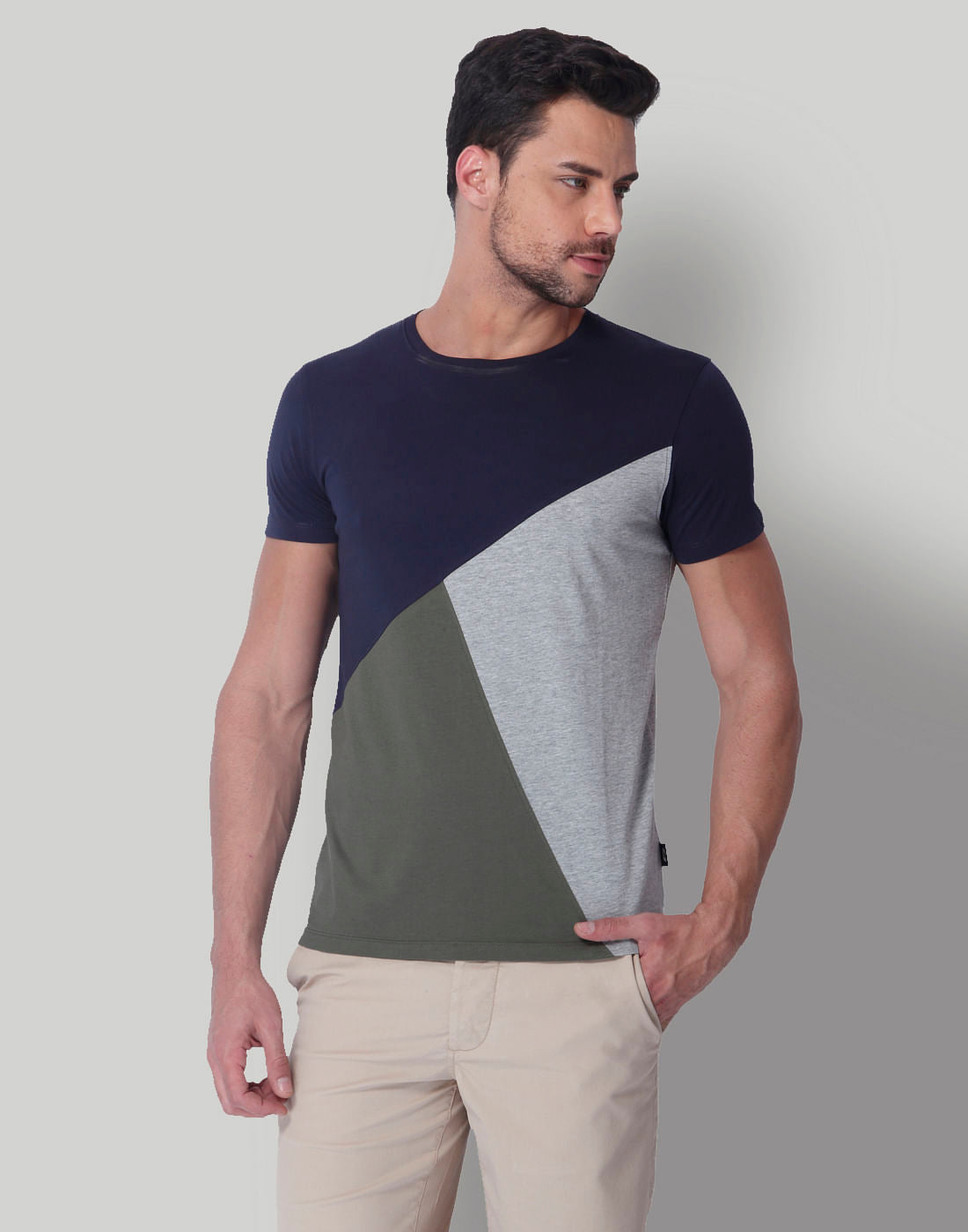 Blue Colour Blocked Crew Neck T-Shirt - S