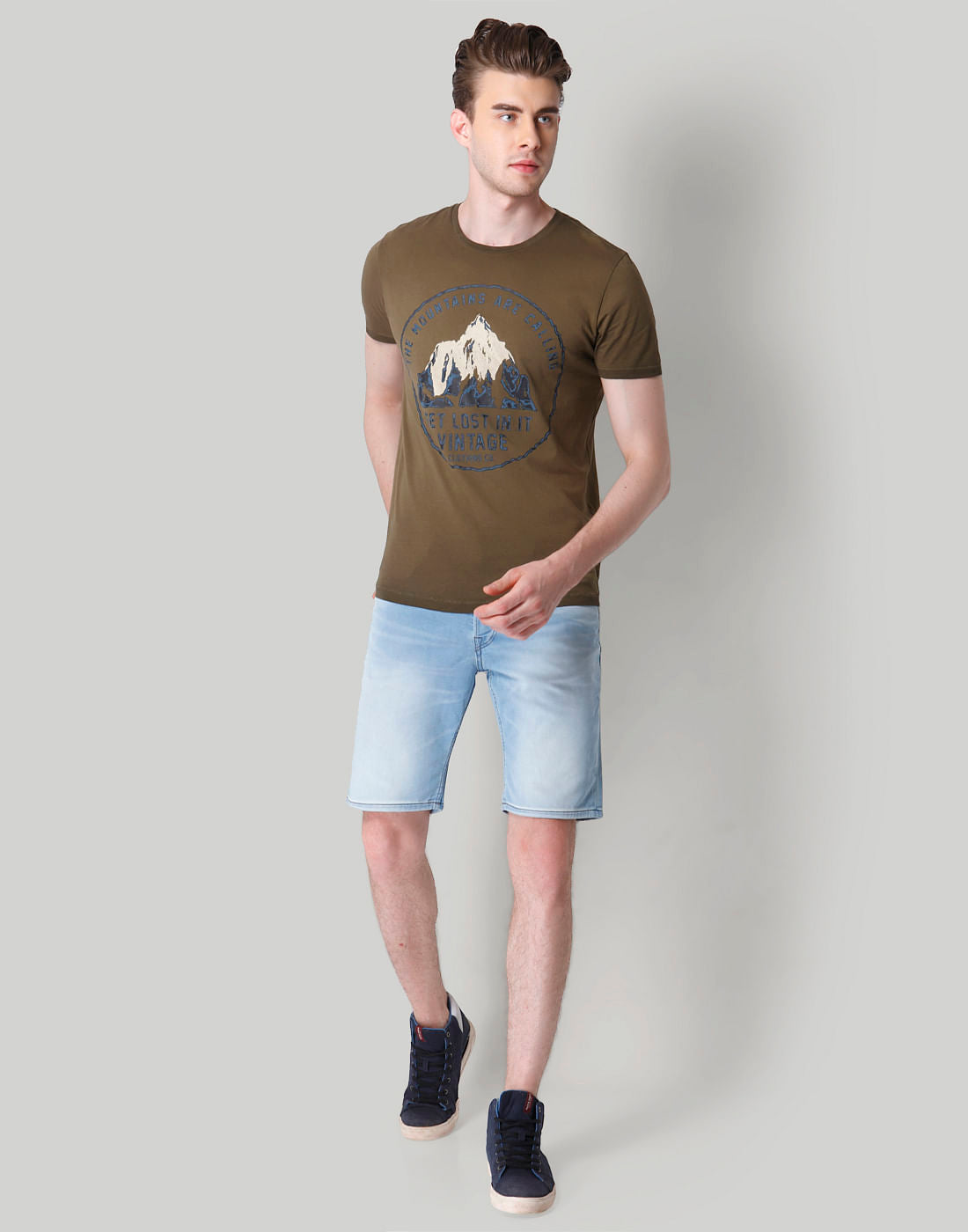 Olive Green Graphic Print Crew Neck T-Shirt
