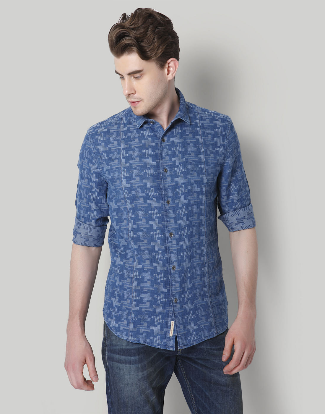 Blue Self Design Slim Fit Shirt - S