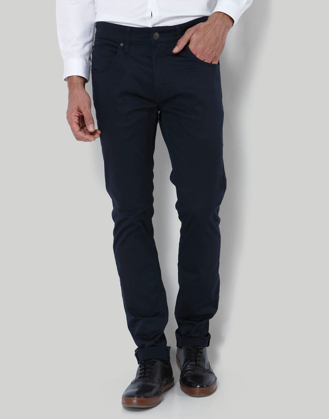 Black Low Rise Slim Fit Chinos - 28/32