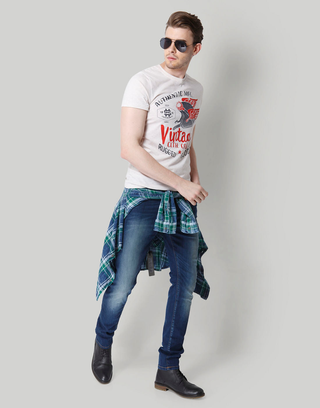 Rose Graphic Print Crew Neck T-Shirt
