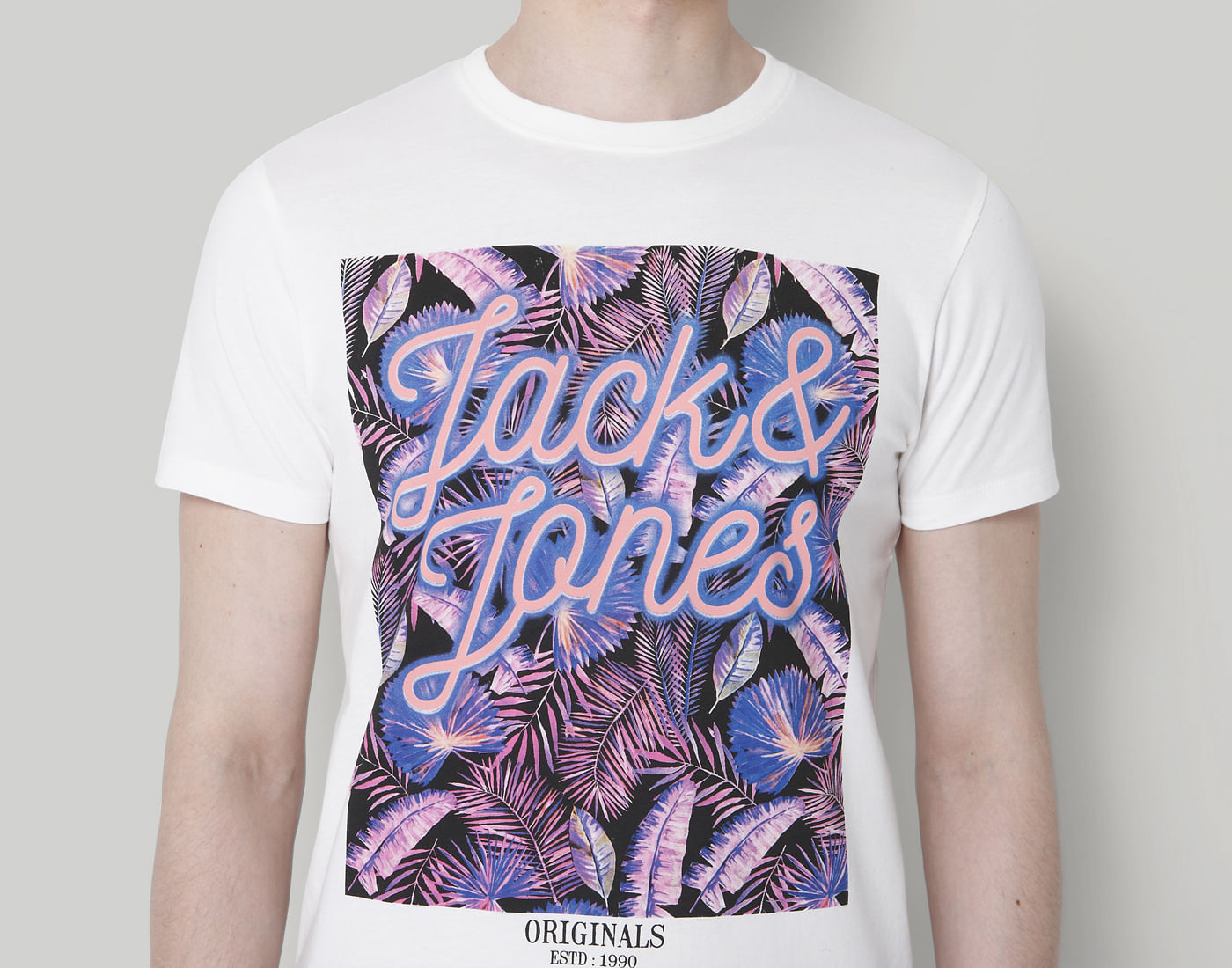 White Graphic Print Crew Neck T-Shirt