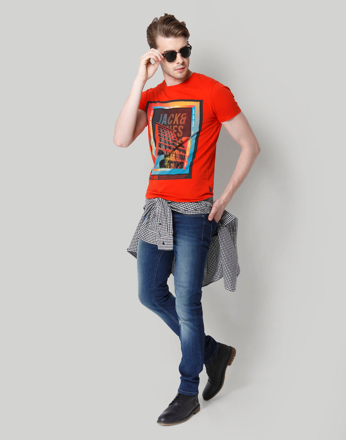 Red Graphic Print Crew Neck T-Shirt