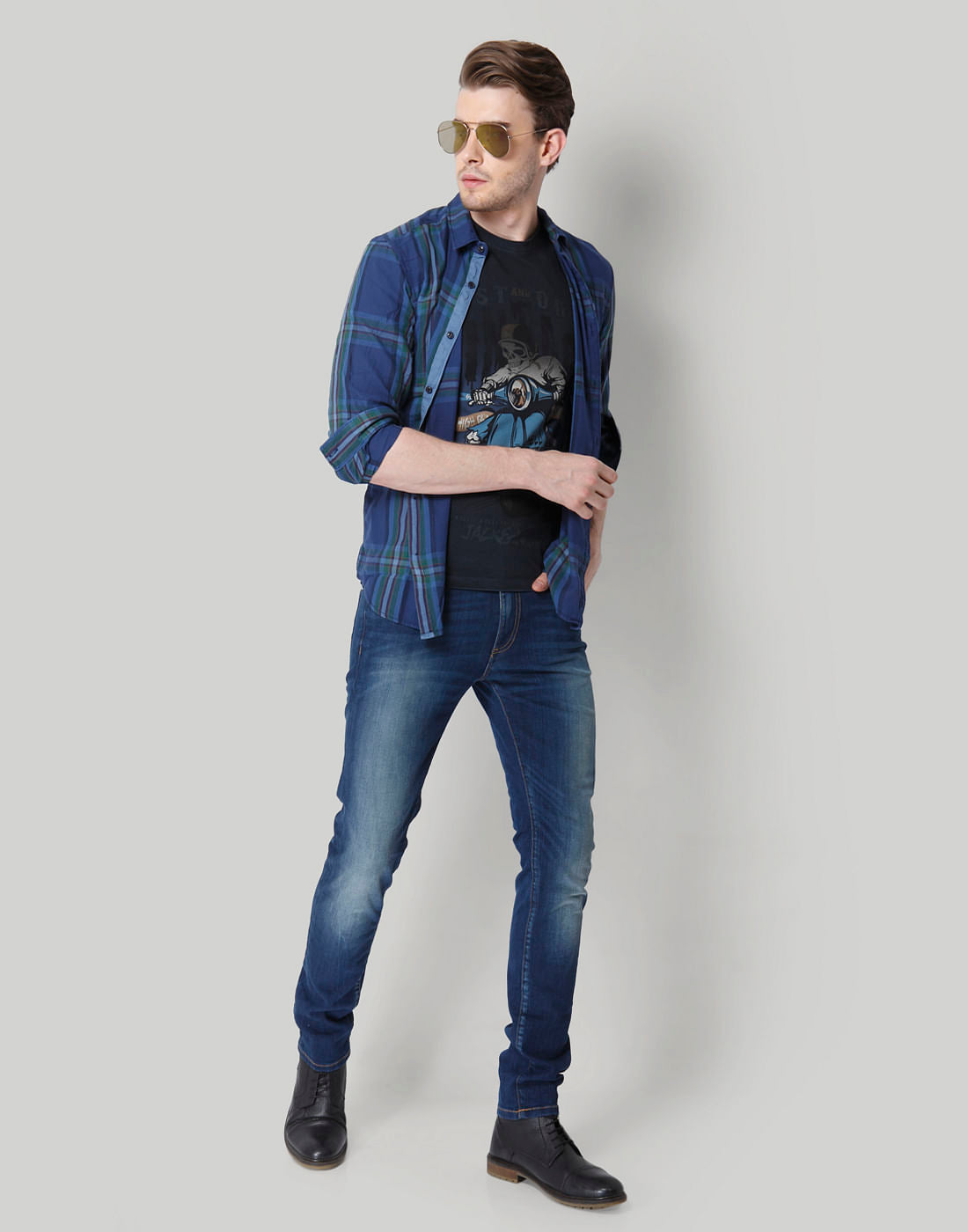 Blue Graphic Print Crew Neck T-Shirt