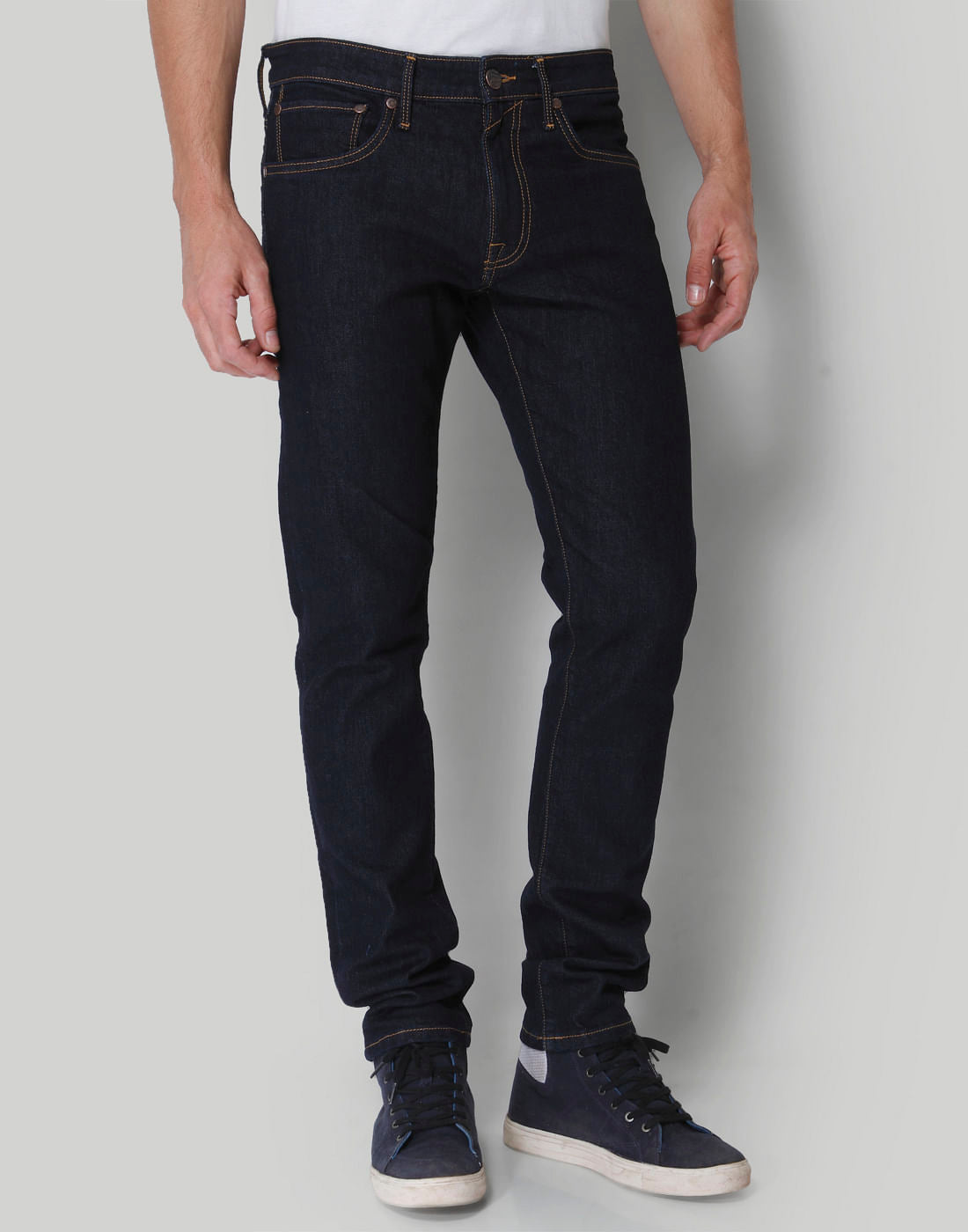 Blue Mid Rise Regular Fit Jeans - 28/32