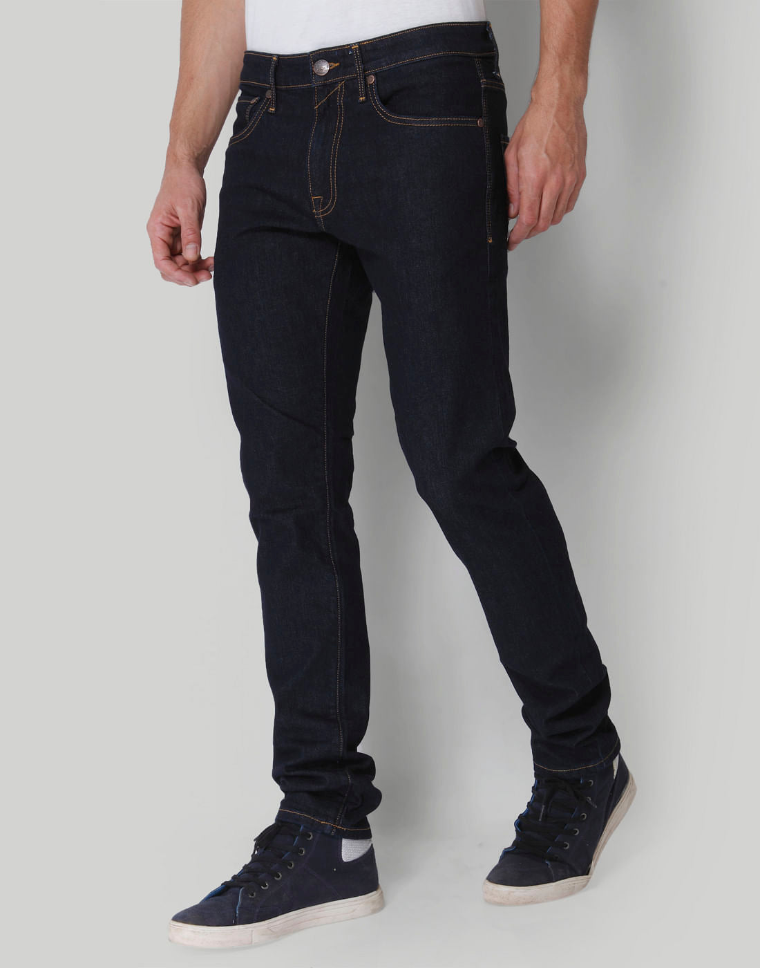 Blue Mid Rise Regular Fit Jeans
