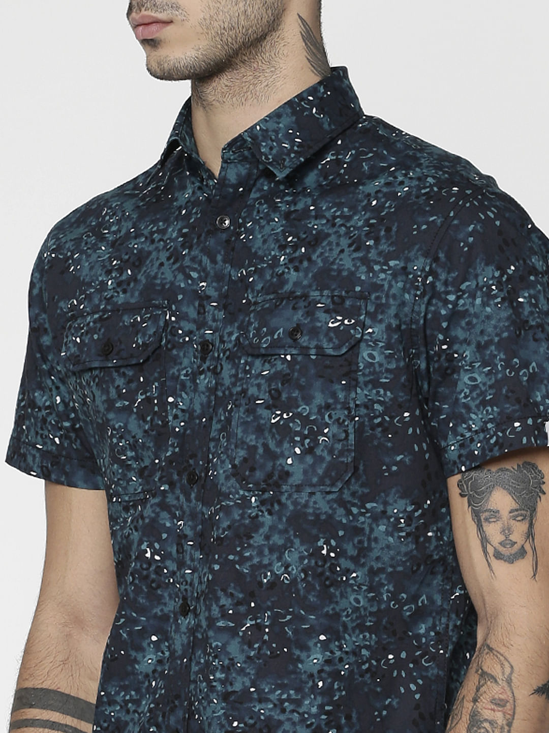 Blue All Over Leaf Print Slim Fit Short Sleeves Shirt