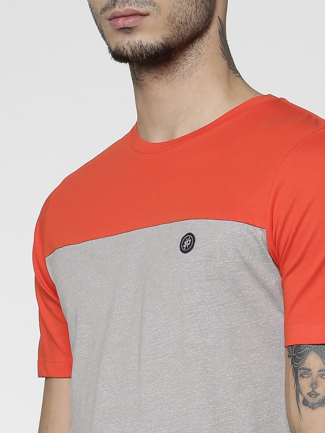 Red Colour Blocked Slim Fit Crew Neck T-Shirt
