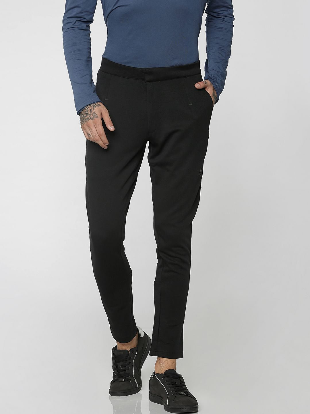 Black Slim Fit Sweatpants - S