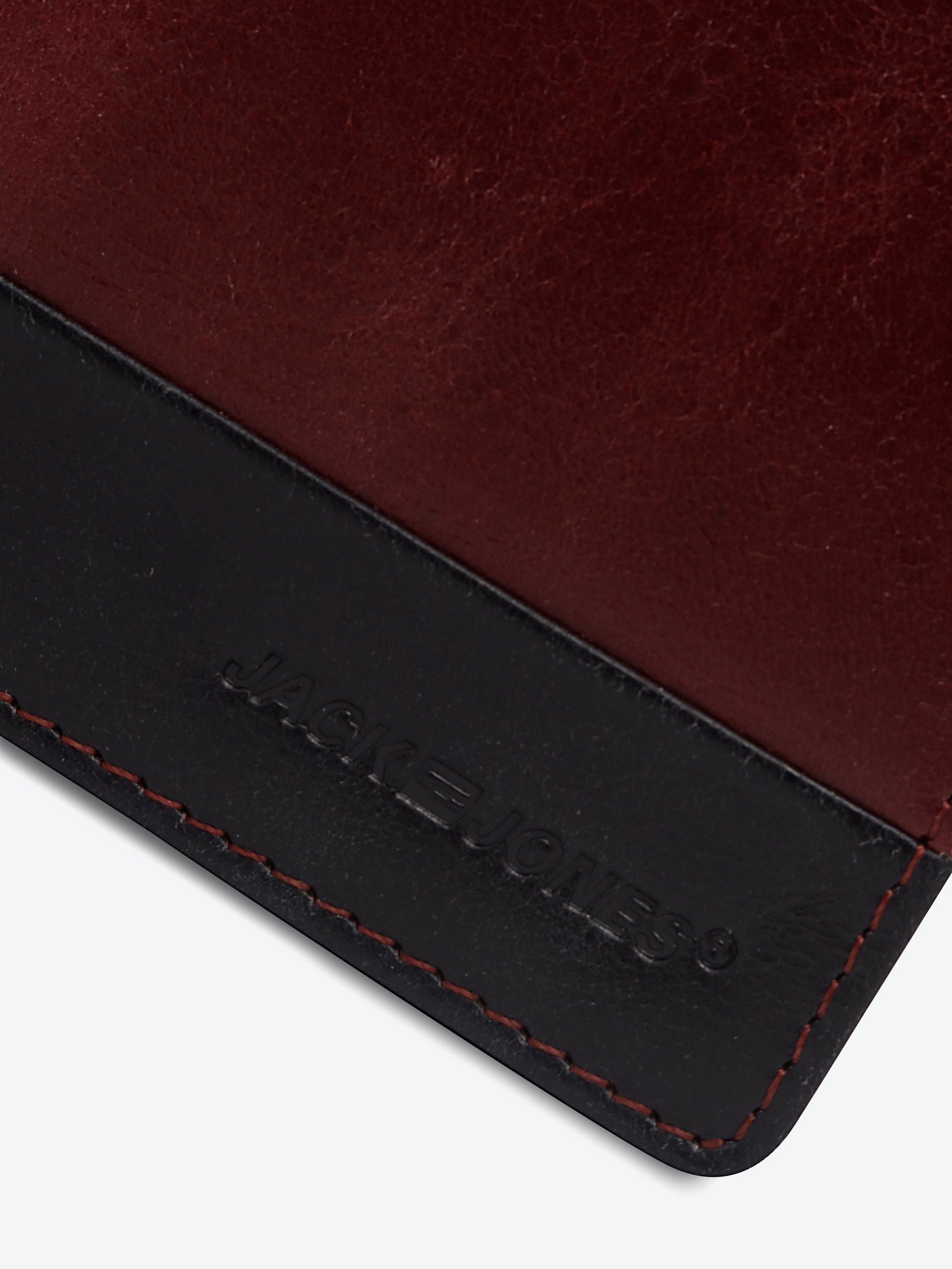 Maroon Colour Blocked Leather Wallet