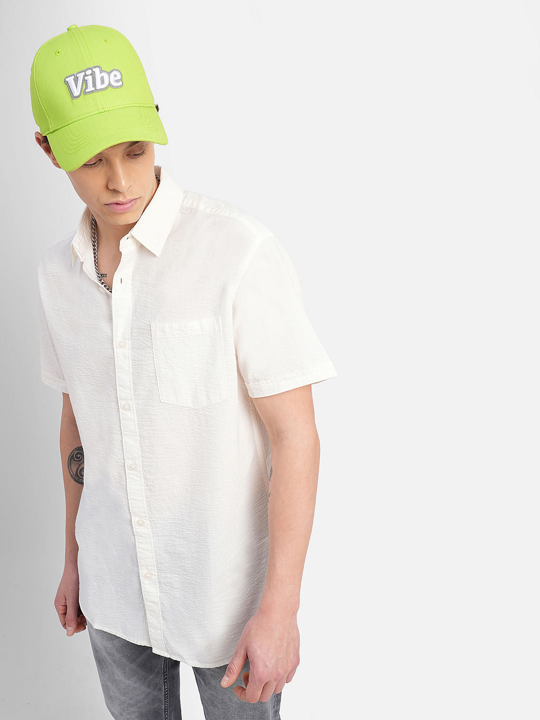 White Cotton Short Sleeves Shirt - S