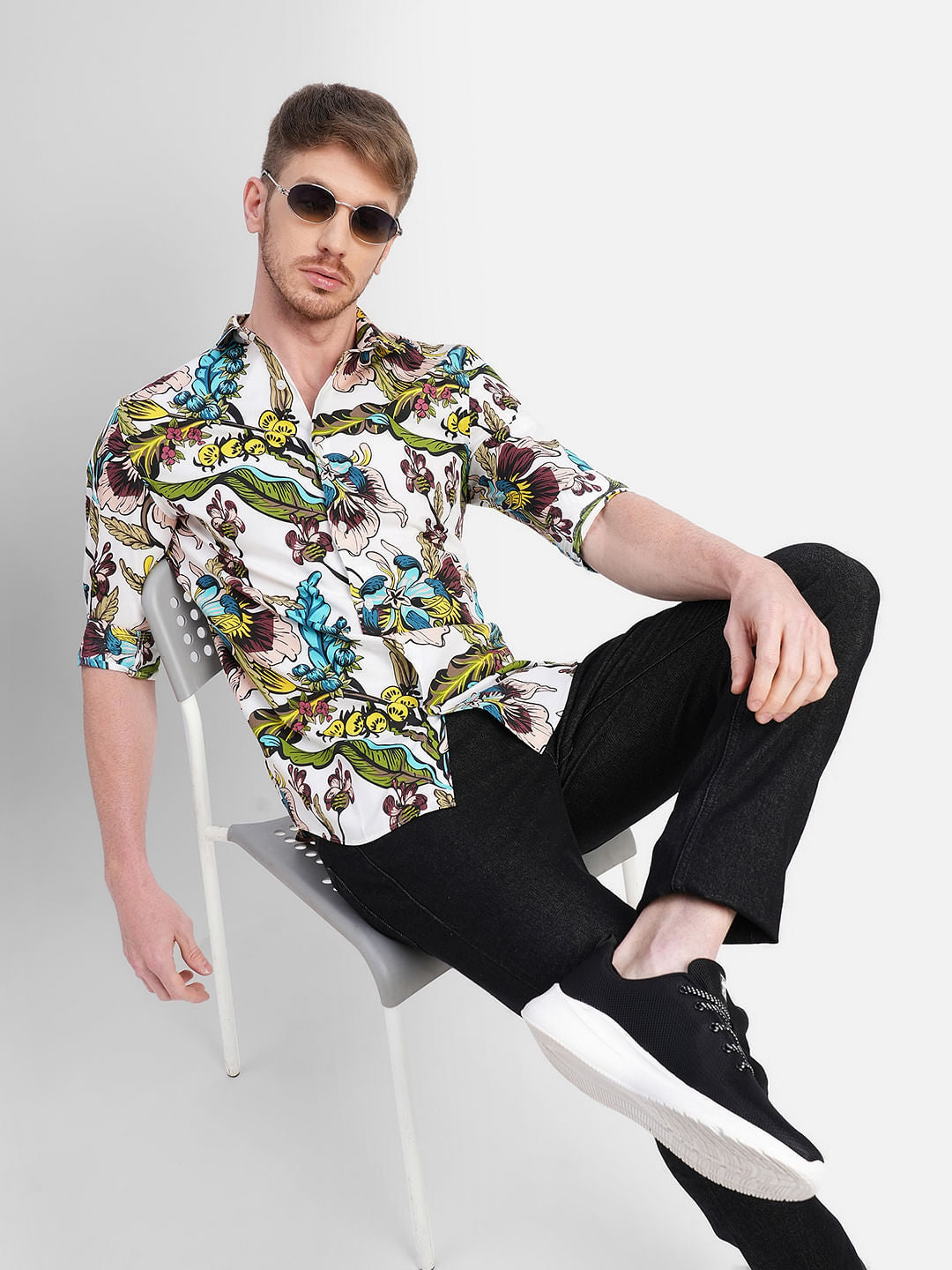 White Floral Print Full Sleeves Shirt - S