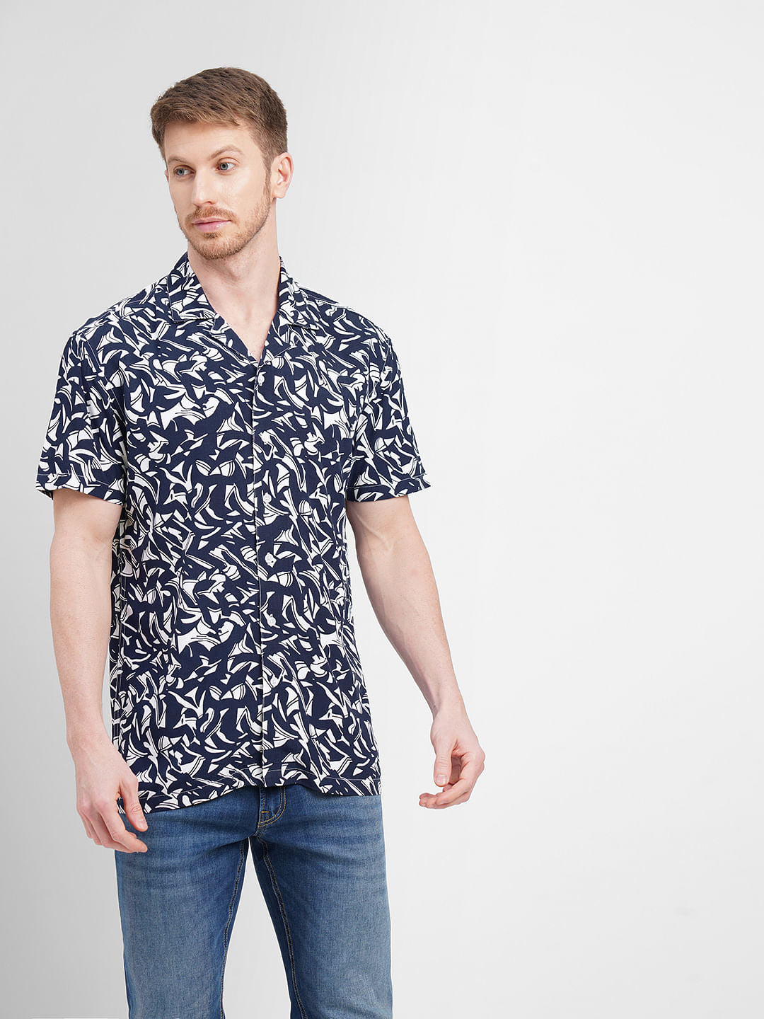 White All Over Print Short Sleeves Shirt