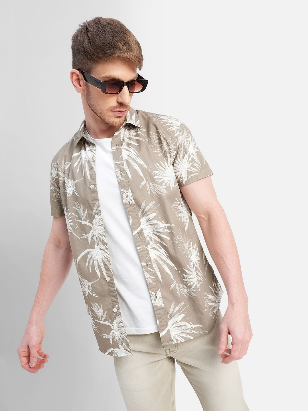 Brown All Over Print Short Sleeves Shirt - S