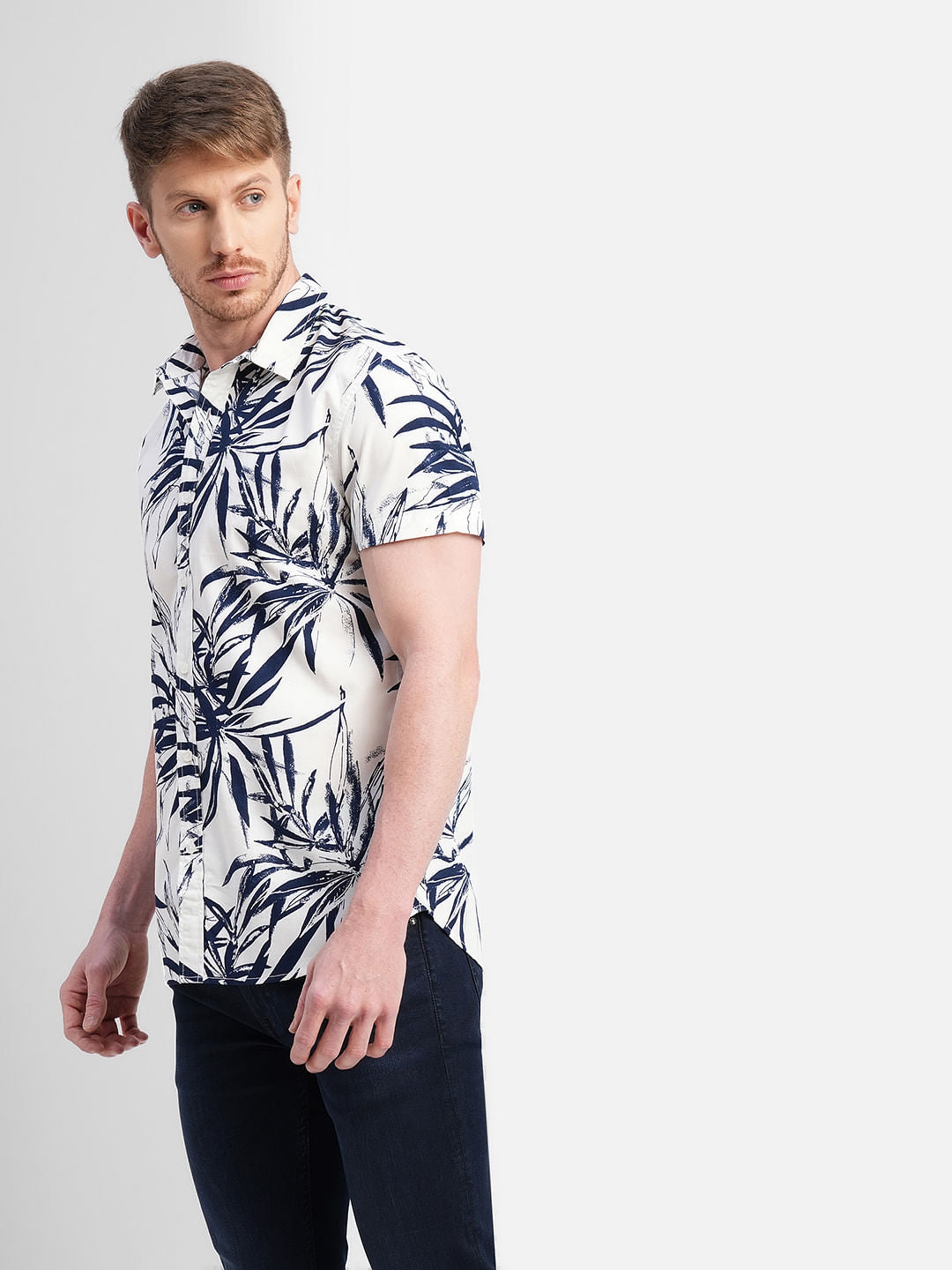 White Tropical Print Short Sleeves Shirt
