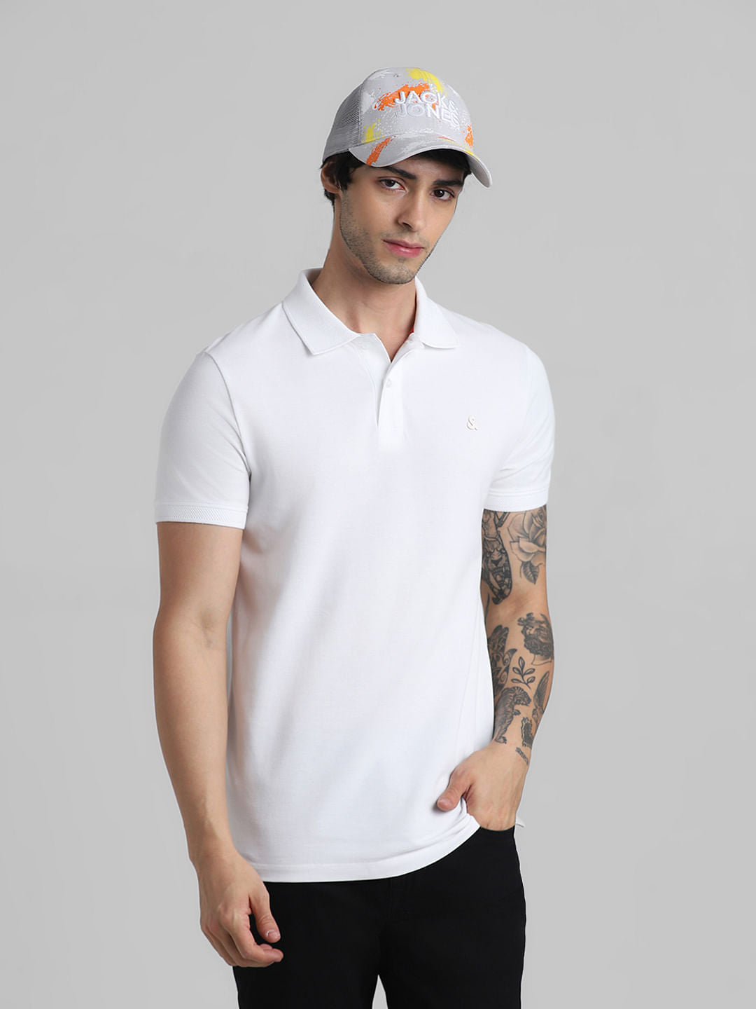 White Solid Polo Neck T-shirt - S